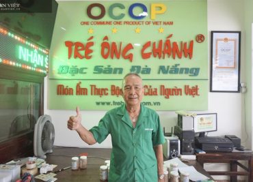 Học nghề từ bố vợ, U70 Đà Nẵng đưa đặc sản Tré Ông Chánh “bay” khắp bốn phương